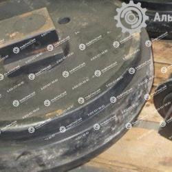 Направляющее колесо (ленивец) для ходовой части экскаваторов DOOSAN